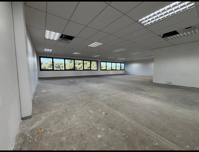 190M² OFFICE TO LET IN TYGER VALLEY